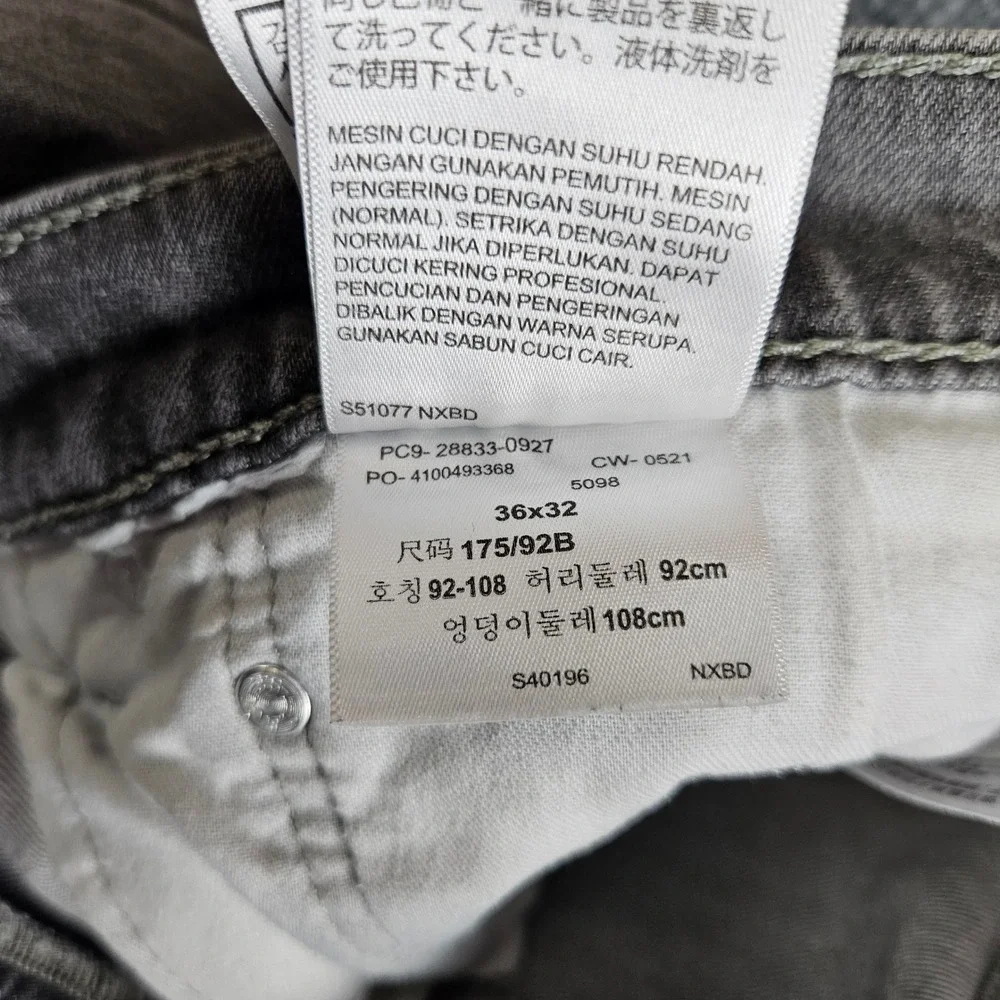 Levi's 512 Jeans Mens 36x32(30) Slim Taper Fit Denim Distressed Paint Splatter‎
